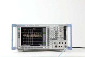 R&S ESPI-7 Test Receiver / Analyser