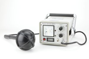 BMM-3 Mag Field Meter. 5Hz - 2kHz