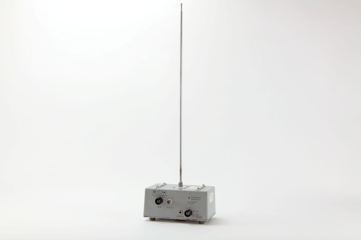 EMCO 3301B Active Monopole Antenna