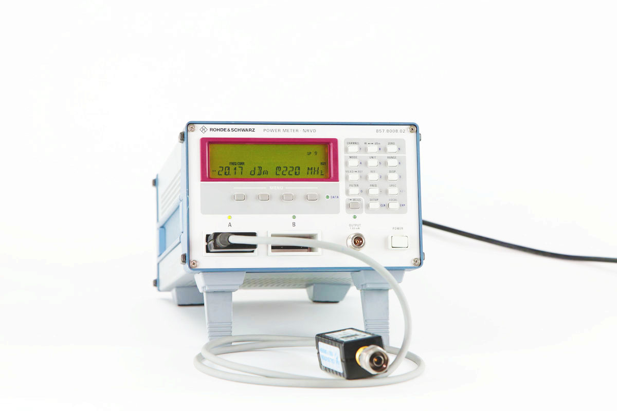 Rohde & Schwarz NRVD Dual Power Meter Mainframe
